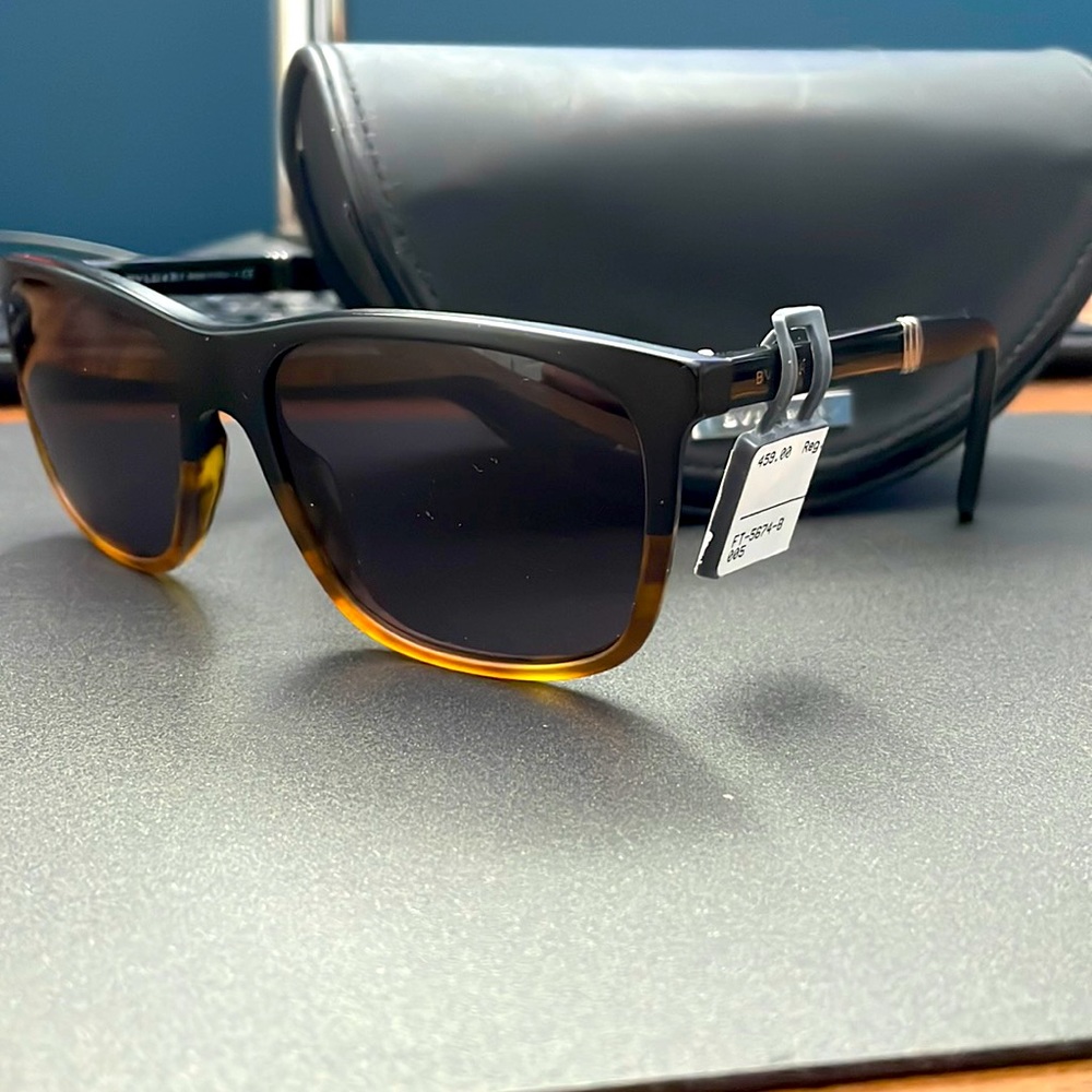 Bvglari sunglasses / shades